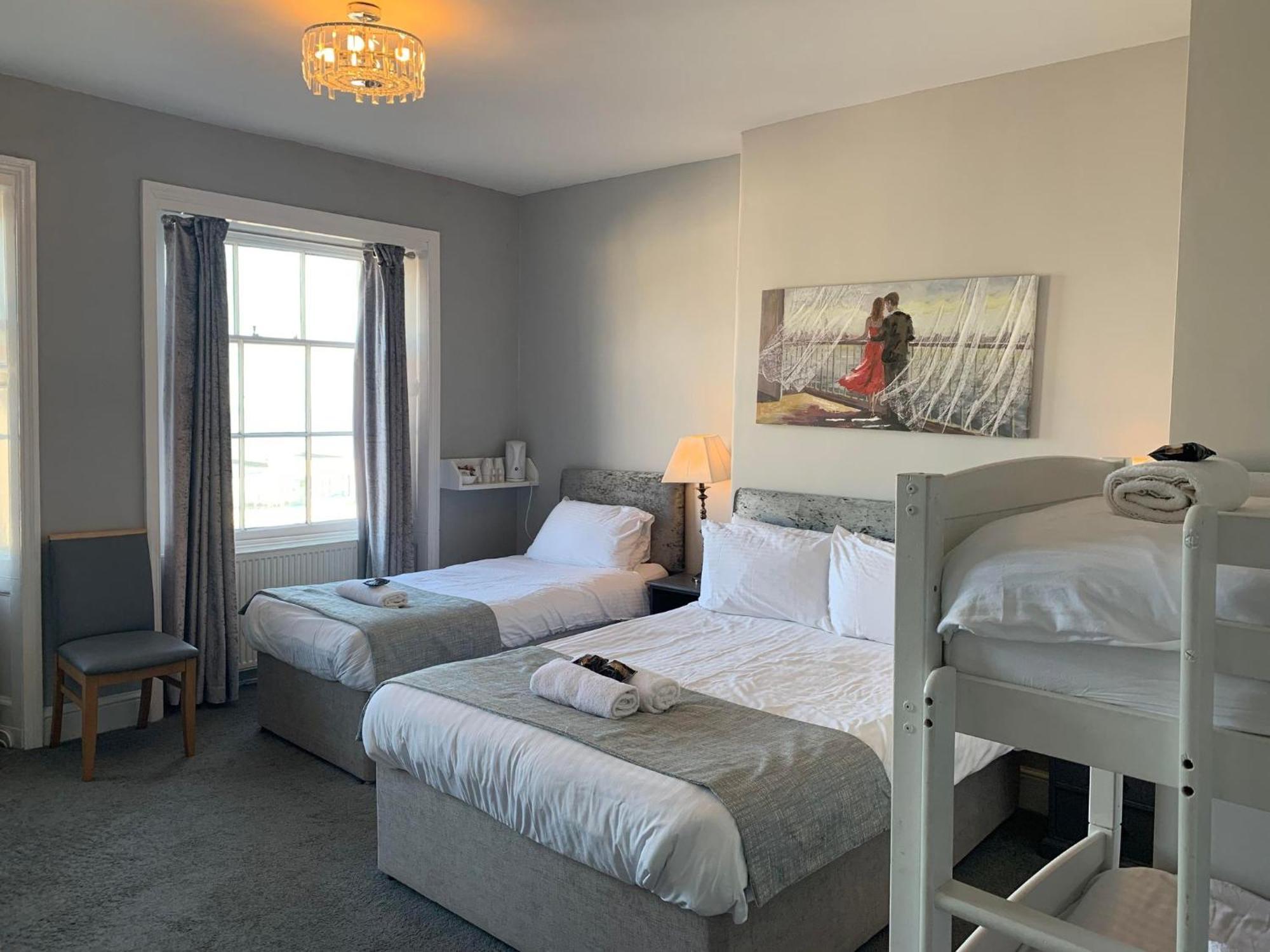 Mon Ami-the Jubilee Hotel 3*
