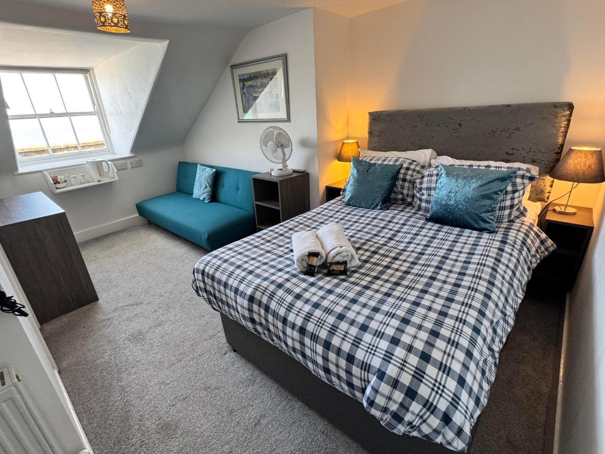 Mon Ami-the Jubilee 3* Weymouth