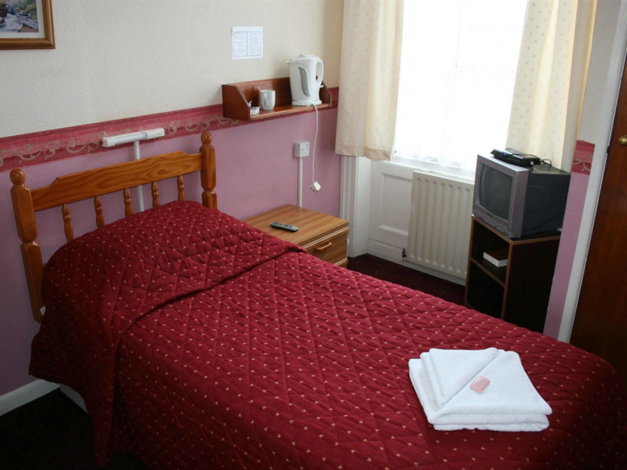 Hotel The Jubilee West- With Facilities & Smokehouse - Newly Refurbished Facilities Weymouth