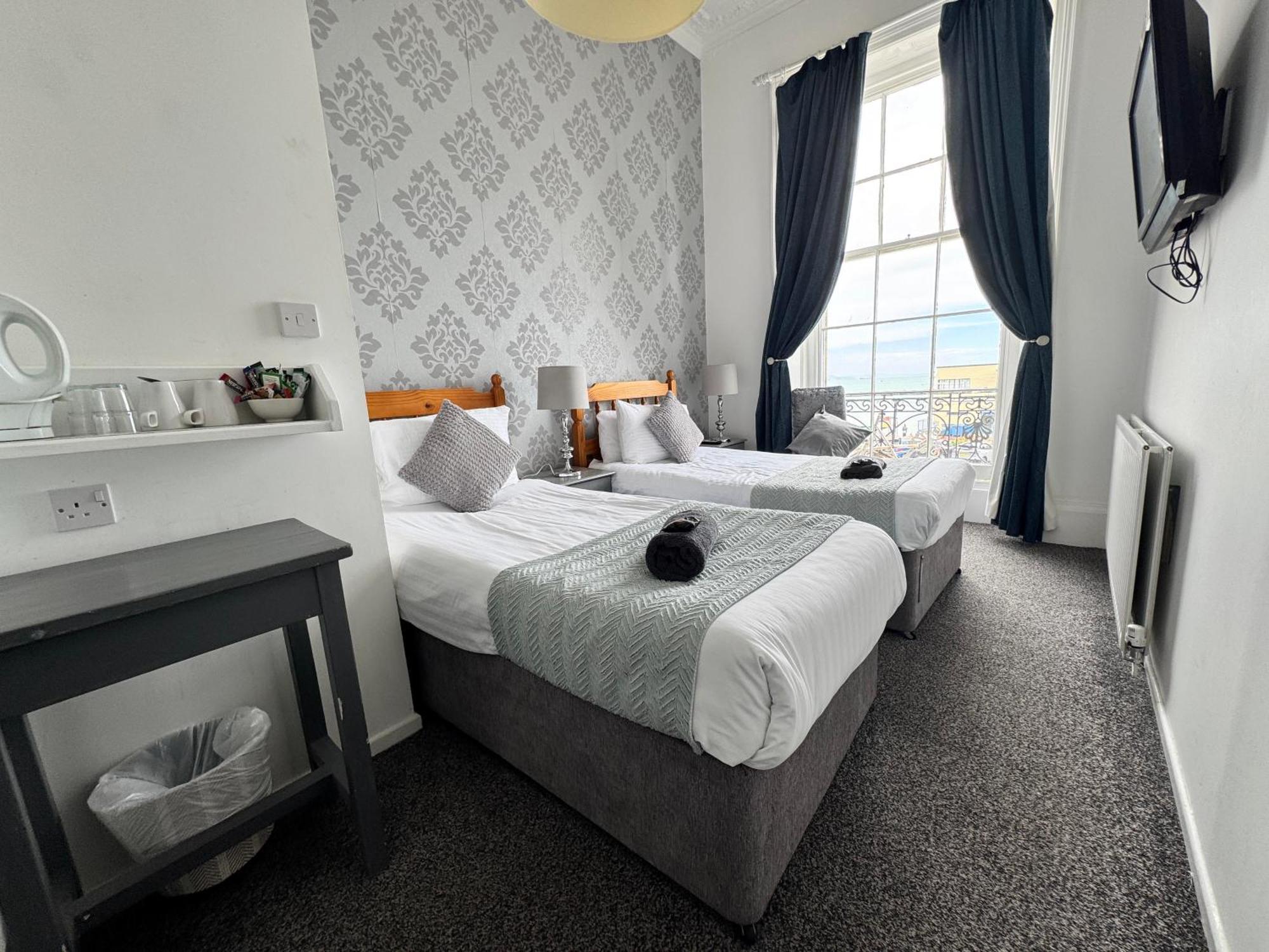 Hotel The Jubilee West- With Facilities & Smokehouse - Newly Refurbished Facilities 3*
