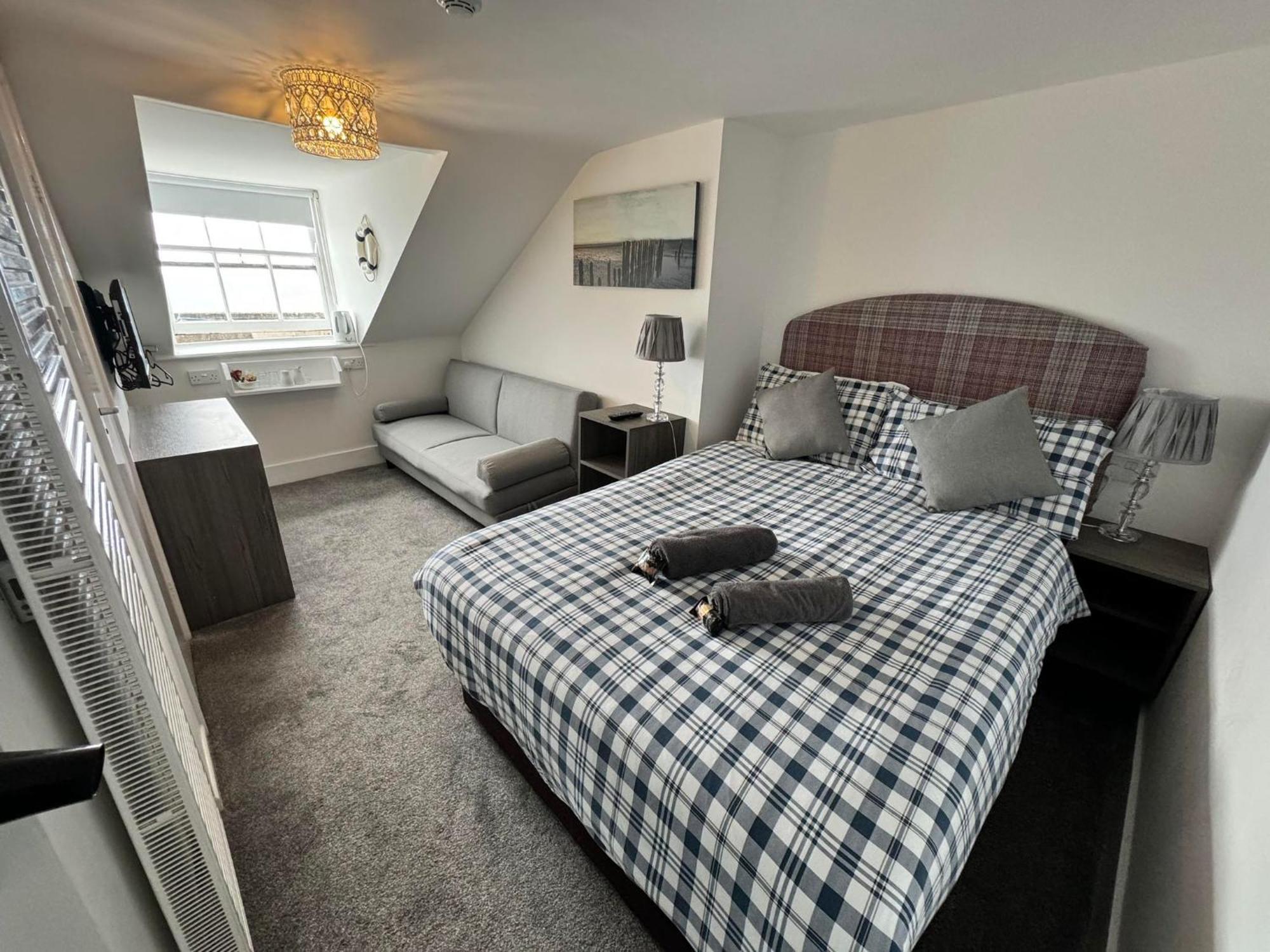 Hotel The Jubilee West- With Facilities & Smokehouse - Newly Refurbished Facilities Weymouth