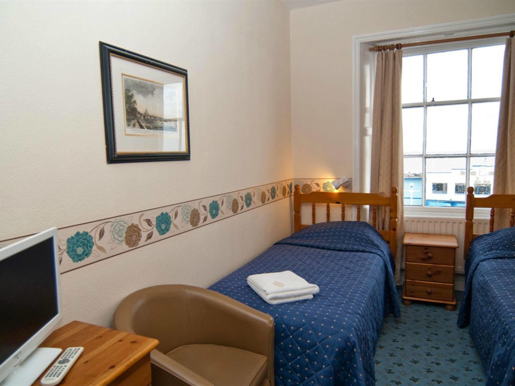 The Jubilee West- With Facilities & Smokehouse - Newly Refurbished Facilities Hotel Weymouth